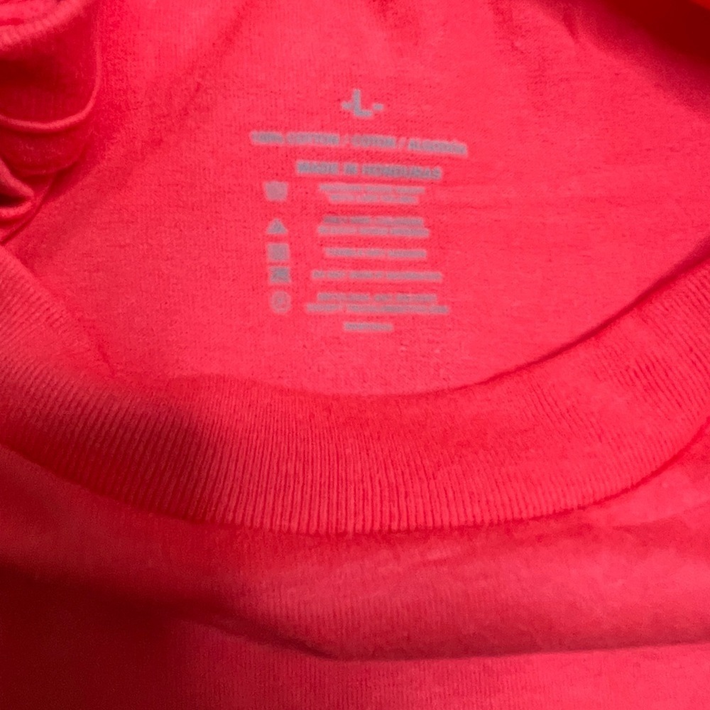 Vibrant Coral Short Sleeve Tee with Hawaii Print - Picture 3 of 3